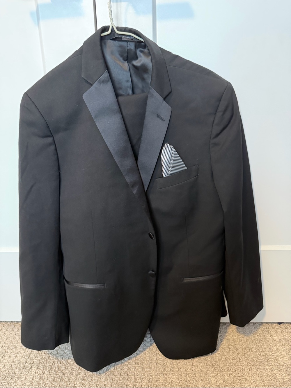 Ike Behar Black Tuxedo Jacket with Satin Lapel and Striped Pocket Square